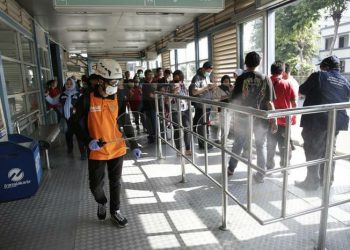 BAZNAS Lakukan Aksi Bersihkan Ruang Publik Tekan Penyebaran Covid -19