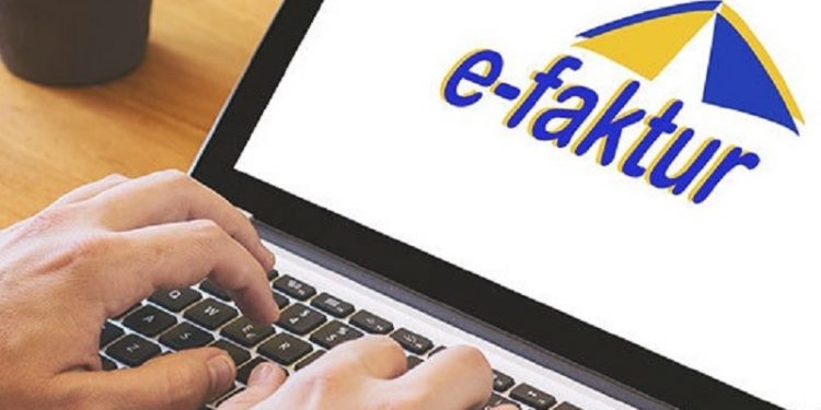 Pengguna e-Faktur Terbaru Tidak Bisa Pindah Pakai Versi Lama