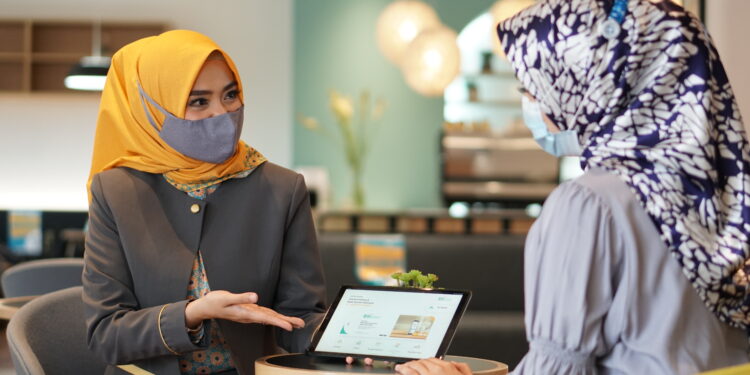 Mencermati Peluang dan Tantangan Pengembangan Pasar Keuangan Syariah