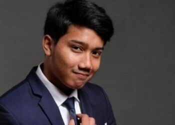 Dinyatakan Meninggal Dunia, Masyarakat Sholat Gaib untuk Almarhum Emmeril Kahn Mumtadz