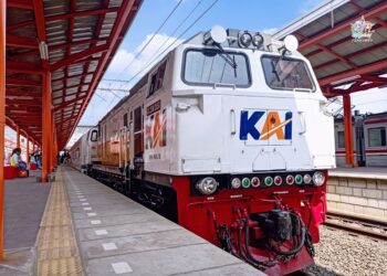 Penumpang Kereta Api Jarak Jauh Belum Vaksin Booster Wajib PCR, Berikut Aturan Lengkapnya