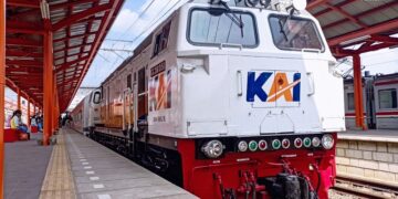 Penumpang Kereta Api Jarak Jauh Belum Vaksin Booster Wajib PCR, Berikut Aturan Lengkapnya