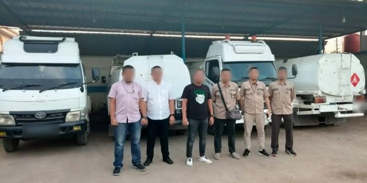Penyidik DJP Sita 4 Truk Tangki BBM