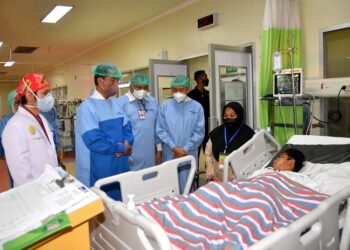Presiden Jokowi Kunjungi Korban Tragedi Kanjuruhan di Malang