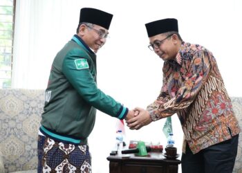 Dirjen Pajak Silaturahmi Ketum PBNU