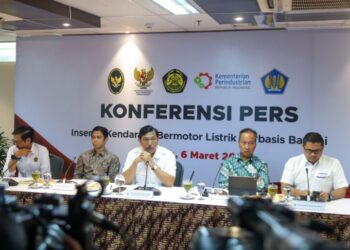 Pembeli Motor Listrik Dapat Insentif Rp7 Juta