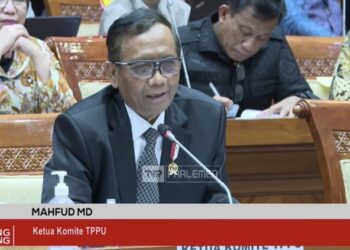 Rapat DPR, Mahfud Ungkap Transaksi Mencurigakan Rp349 Triliun di Kemenkeu