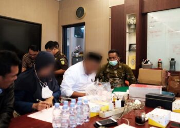 Kanwil DJP Jabar II Serahkan Tersangka Kasus Pajak PT SE ke Kejaksaan