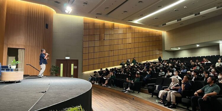 DJP Jaktim Sampaikan Materi Perpajakan dalam Kalbispheration Day 2023