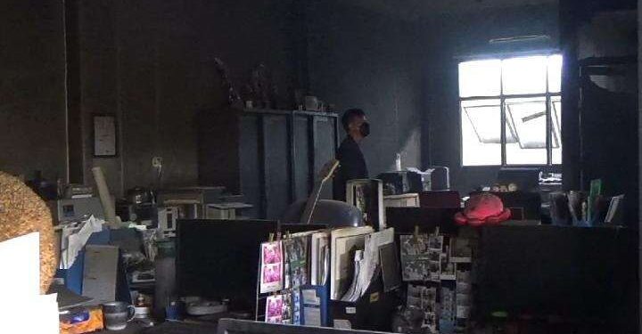 Sakit Hati Dipecat, Mantan Satpam Bakar Kantor Pajak di Lampung