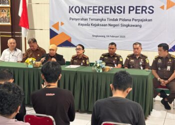 Kanwil DJP Kalbar Serahkan Pengemplang Pajak ke Kejari