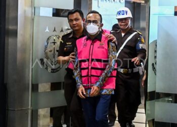Gila Lu.. Gila! Skandal BBM Oplosan Pertamina, Negara Dirugikan Rp193,7 Triliun