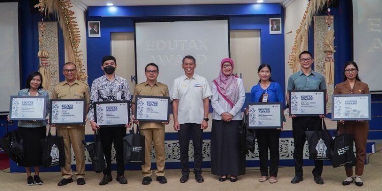 Kanwil DJP Bali Tanamkan Kesadaran Pajak dari Tingkat SMK